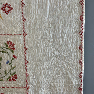 Pair of American Vintage Quilts by Bettie Lee (230 x 160cm)