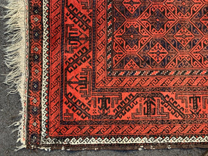 Balouch antique rug (198 x 108cm)