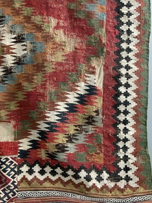 Gashgai antique kilim (252 x 145cm) *AF