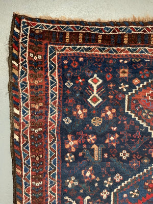 Khamseh Fars Shiraz rug (152 x 117cm)