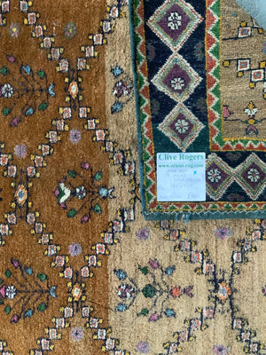 Indian vintage Agra rug (173 x 125cm)