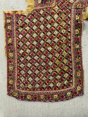 Kutch Memon aba marriage dress breast panel (106 x 83cm)