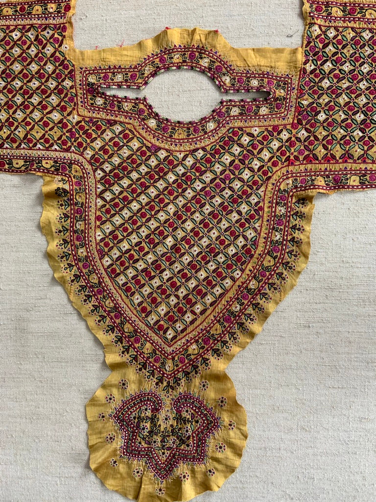 Kutch Memon aba marriage dress breast panel (106 x 83cm)