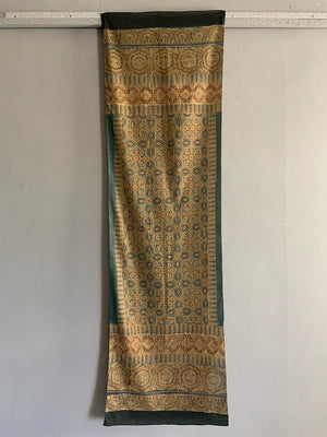 Indian Kutch genuine Adrak stole (117 x 53cm)