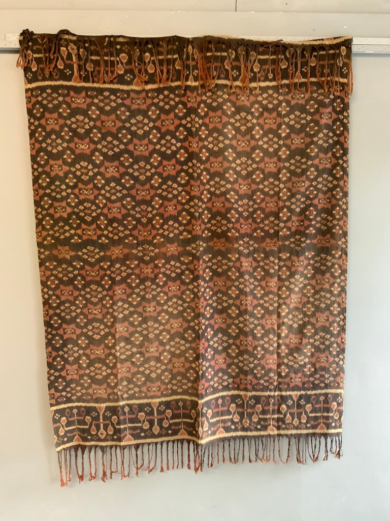 Indonesian Flores Island ikat (176 x 135cm)