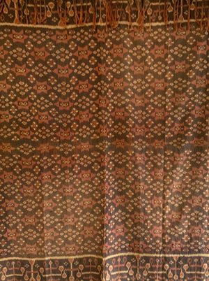 Indonesian Flores Island ikat (176 x 135cm)