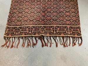 Indonesian Flores Island ikat (176 x 135cm)