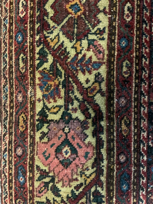 Feraghan antique rug (180 x 120cm)