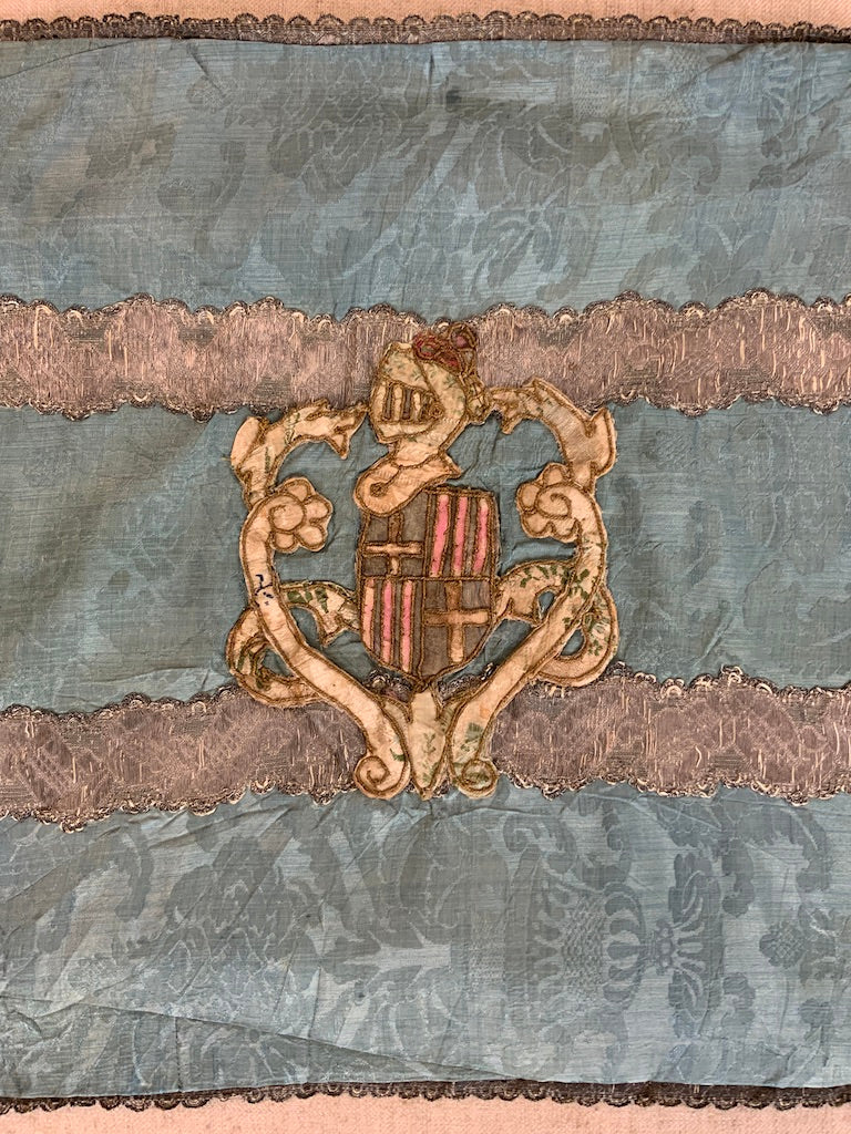 European Amorial silk cushion cover (54 x 63cm)