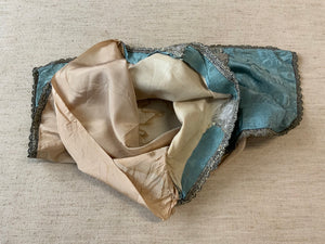 European Amorial silk cushion cover (54 x 63cm)