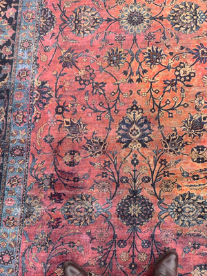 Over-sized 'American' Sarouk carpet (427 x 324cm) *AF