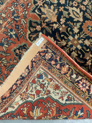 Pair of vintage Sarouk rugs (140 x 105cm)