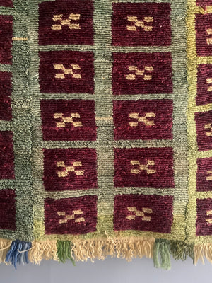 Turkish looped pile Çeki Tülü rug (115 x 108cm)