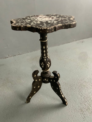 Ottoman period antique tripod side table (60 x 34cm)