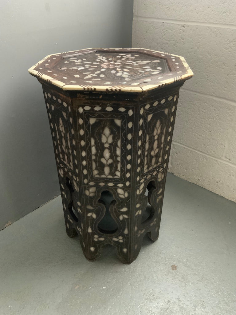 Leventine table with bone & MOP inlay (55 x 37cm)