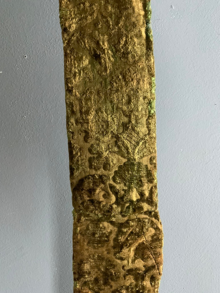 Italian green antique silk velvet priest’s stola (146cm)