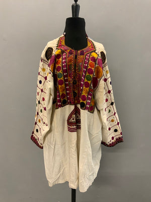 Baluchistan / Balouchistan silk embroidered antique kurta