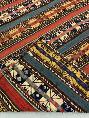 Azerbaijan antique jajim (169 x 170cm) *AF