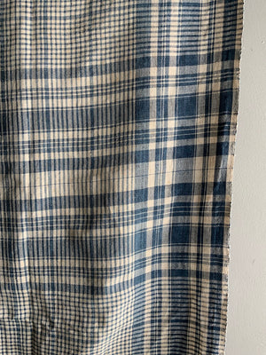 Vintage heavy linen with cross stitching (160 x 135cm)