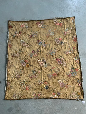 European embroidered silk (135 x 120cm) *AF