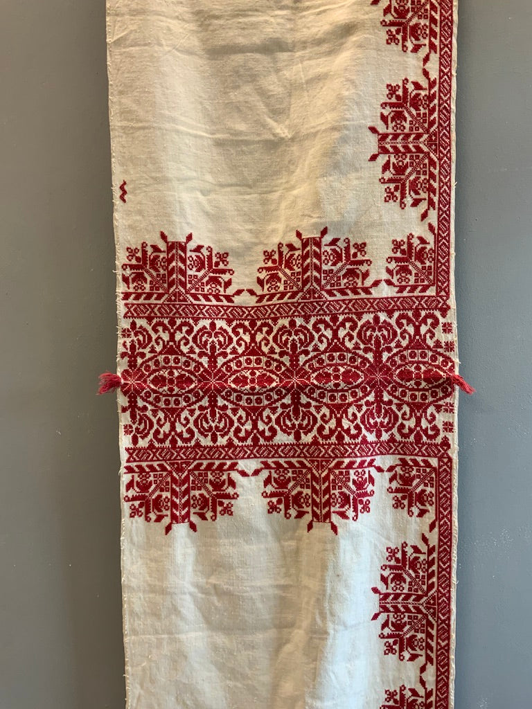 Balkan East European Rushnyk (210 x 49cm)