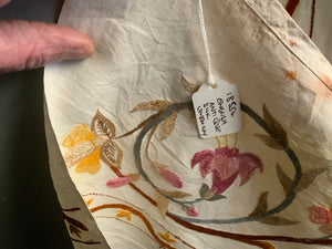 Arts & Crafts embroidered band trimmed with crochet (183 x 30cm)