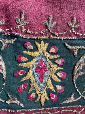 Tibetan coverlet silk embroidery on a felted wool cloth (126 x 103cm)