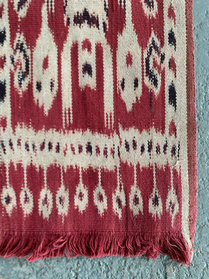 Sarawak Borneo Indonesian cotton warp ikat (80 x 38cm)