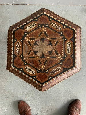 Spanish Andalusian antique marquetry small table (50 x 30 x 30cm) *AF