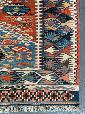 Turkish Konya kilim with Nazumlah design (178 x 148cm)