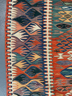 Turkish Konya kilim with Nazumlah design (178 x 148cm)