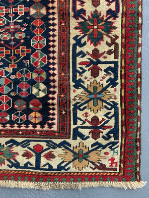 Caucasian antique Shirvan large rug (270 x 139cm)