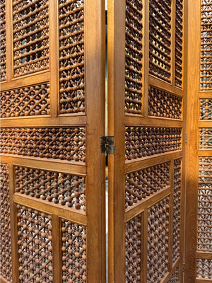 Damacus mashrabiya three-fold wooden screen (~198 x 180cm)