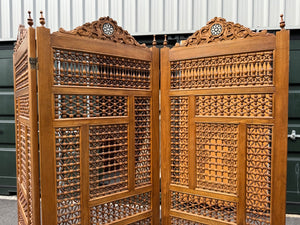 Damacus mashrabiya three-fold wooden screen (~198 x 180cm)