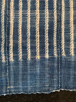 Burkina Farso Mossi womans indigo mantle (160 x 106cm)