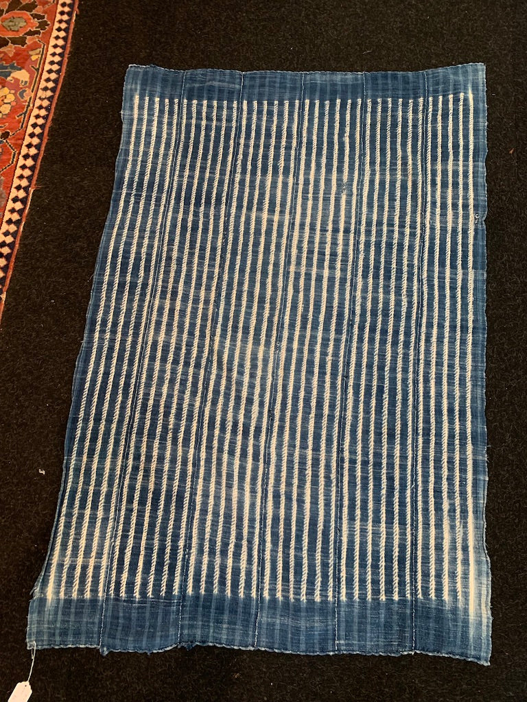 Burkina Farso Mossi womans indigo mantle (160 x 106cm)
