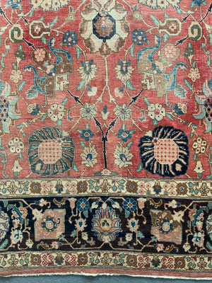 Tabrezi Behniya workshop carpet with all-over design (389 x 298cm)