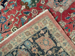 Tabrezi Behniya workshop carpet with all-over design (389 x 298cm)