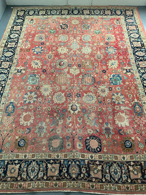 Tabrezi Behniya workshop carpet with all-over design (389 x 298cm)