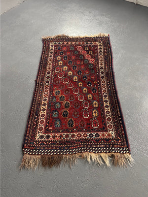 Khamseh small antique rug (132 x 80cm)