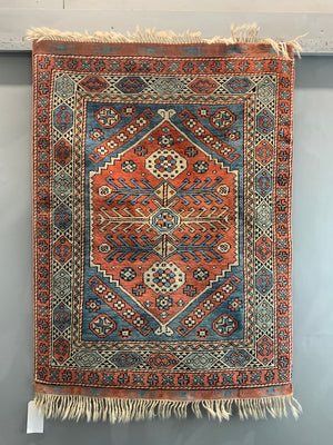 Turkish Ayvalik Dobag type rug ( 131 x 98cm )