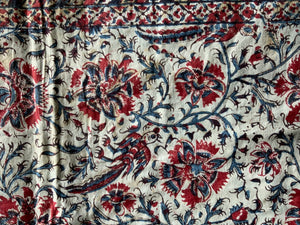 Small antique Kalamkari on cotton (117 x 87cm)