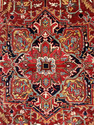 Heriz vintage carpet (340 x 250cm)