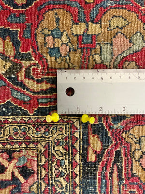 Isphahani vintage rug (208 x 132cm)