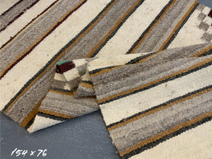Arizona vintage Hopi or Navajo merino dovetail tapestry rug (115 x 75cm)