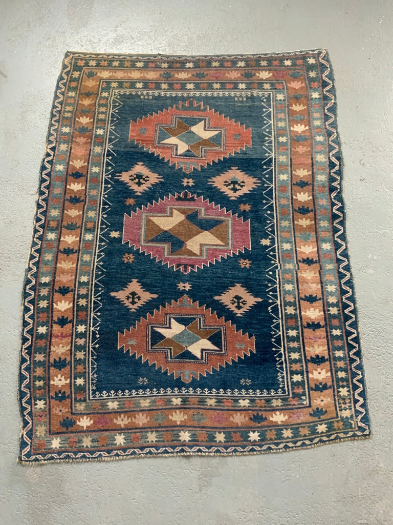 Caucasian Azerbaijan rug (155 x 117cm) - Clive Rogers