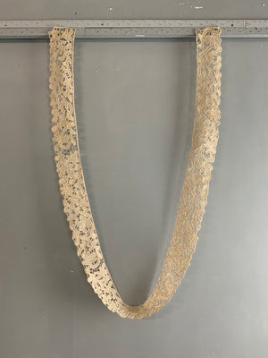 Length of lace possibly Maltese (220 x 10cm)