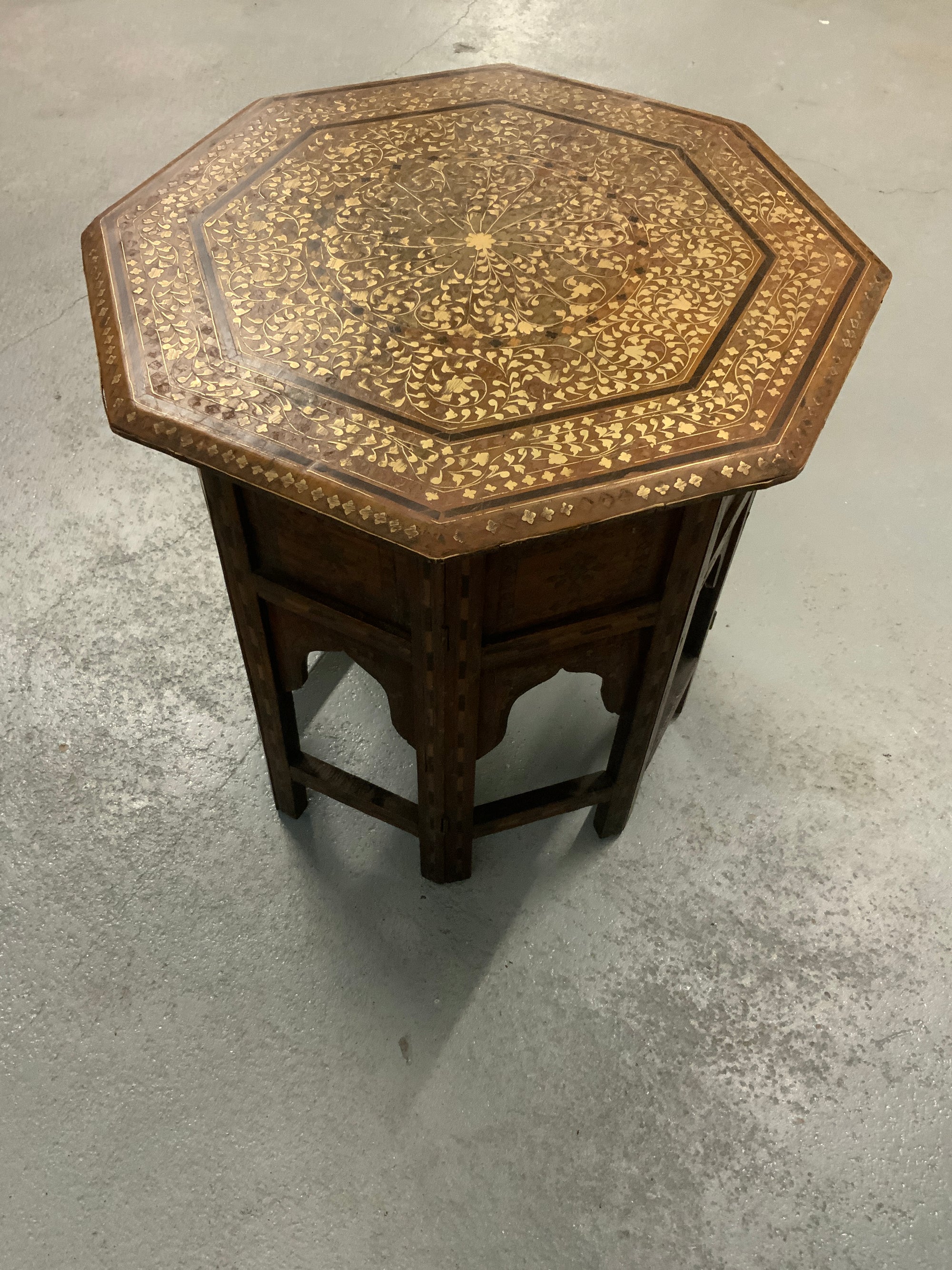 Indian antique Punjab Hoshiapur with brass inlay (52 x 51cm)