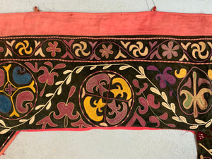 Kyrgyz antique Tush-Kiiz yurt hanging (156 x 304cm)
