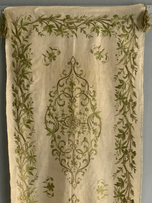 Turkish vintage silk embroidery (174 x 49cm)